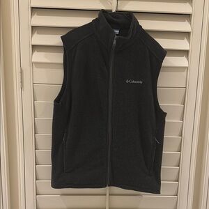 Columbia Black Fleece Vest